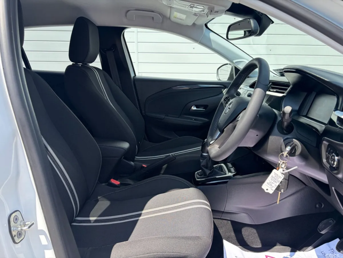Opel Corsa Hatchback, Petrol, 2023, White