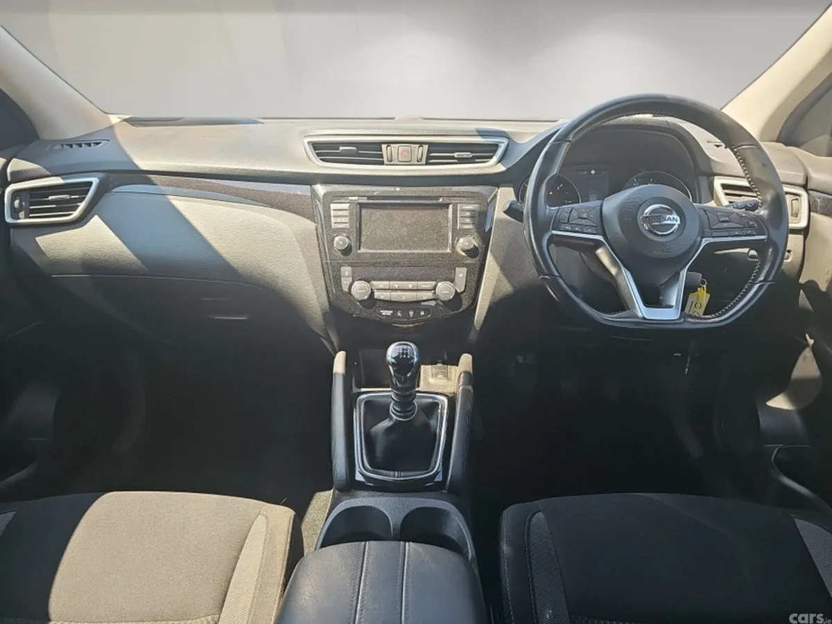 Nissan Qashqai SUV, Diesel, 2019, Blue