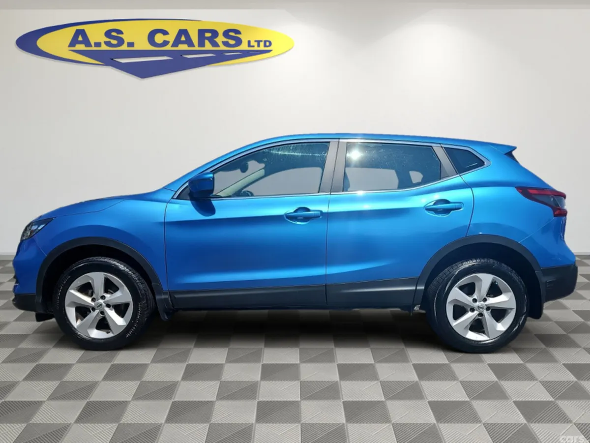 Nissan Qashqai SUV, Diesel, 2019, Blue