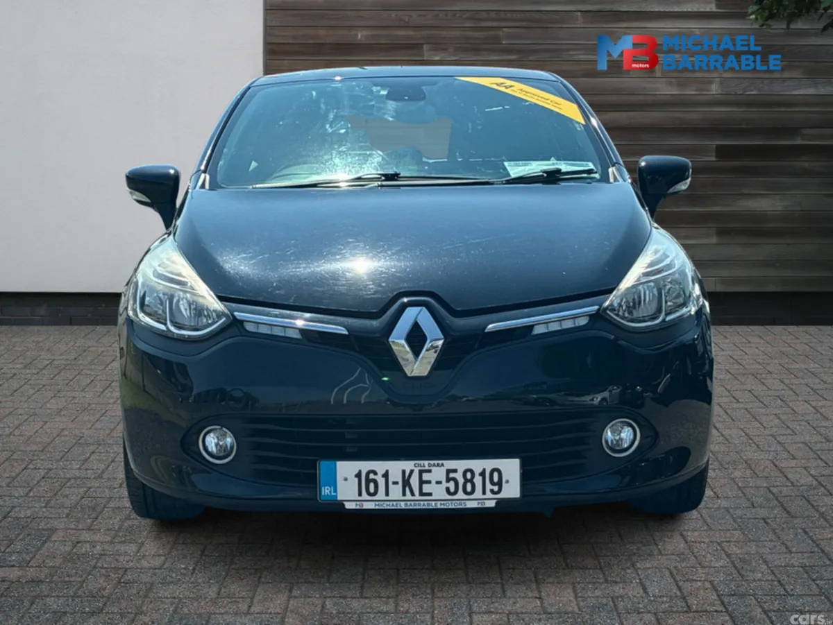 Renault Clio Hatchback, Petrol, 2016, Black