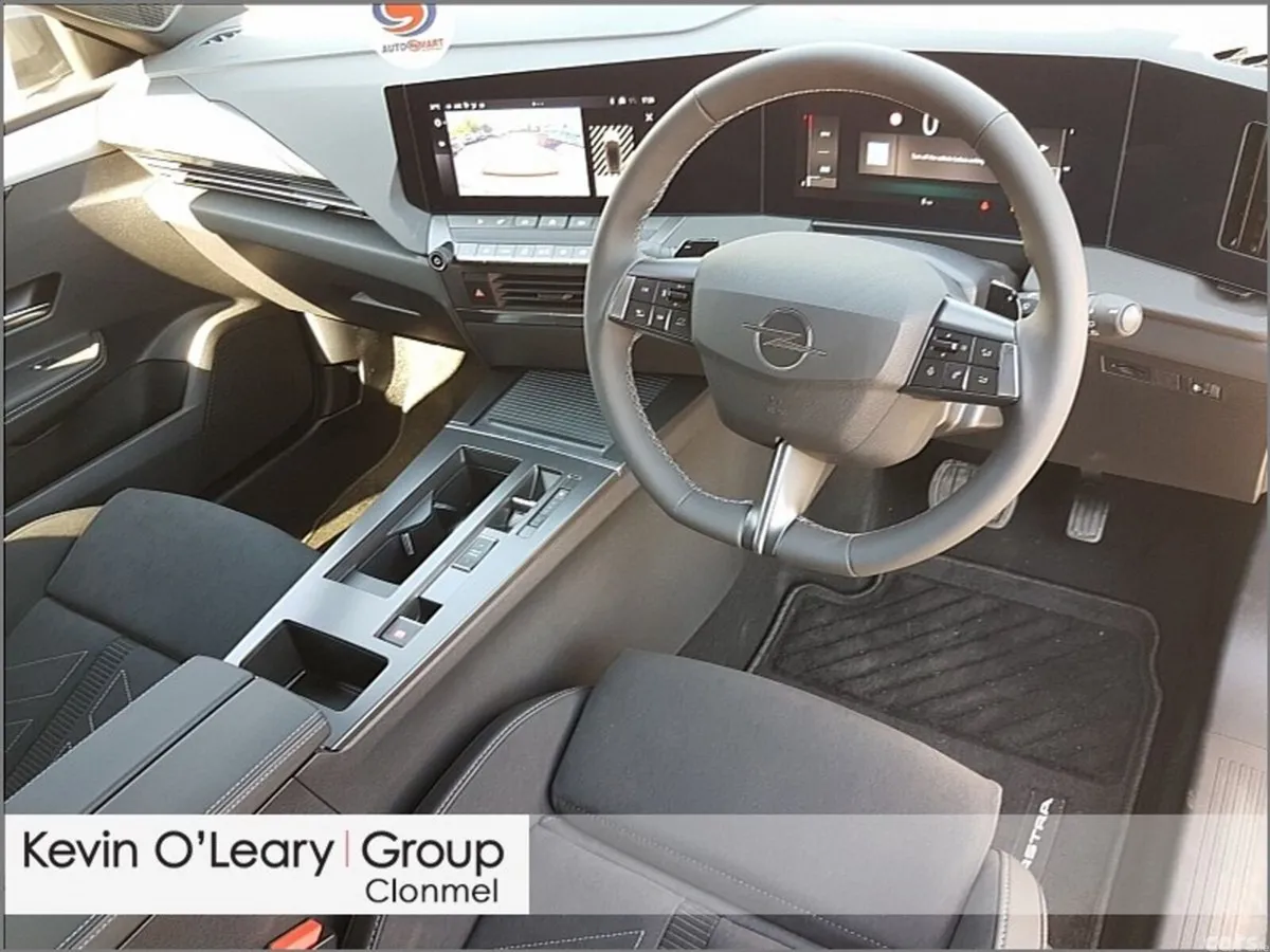 Opel Astra Hatchback, Diesel, 2026, Silver