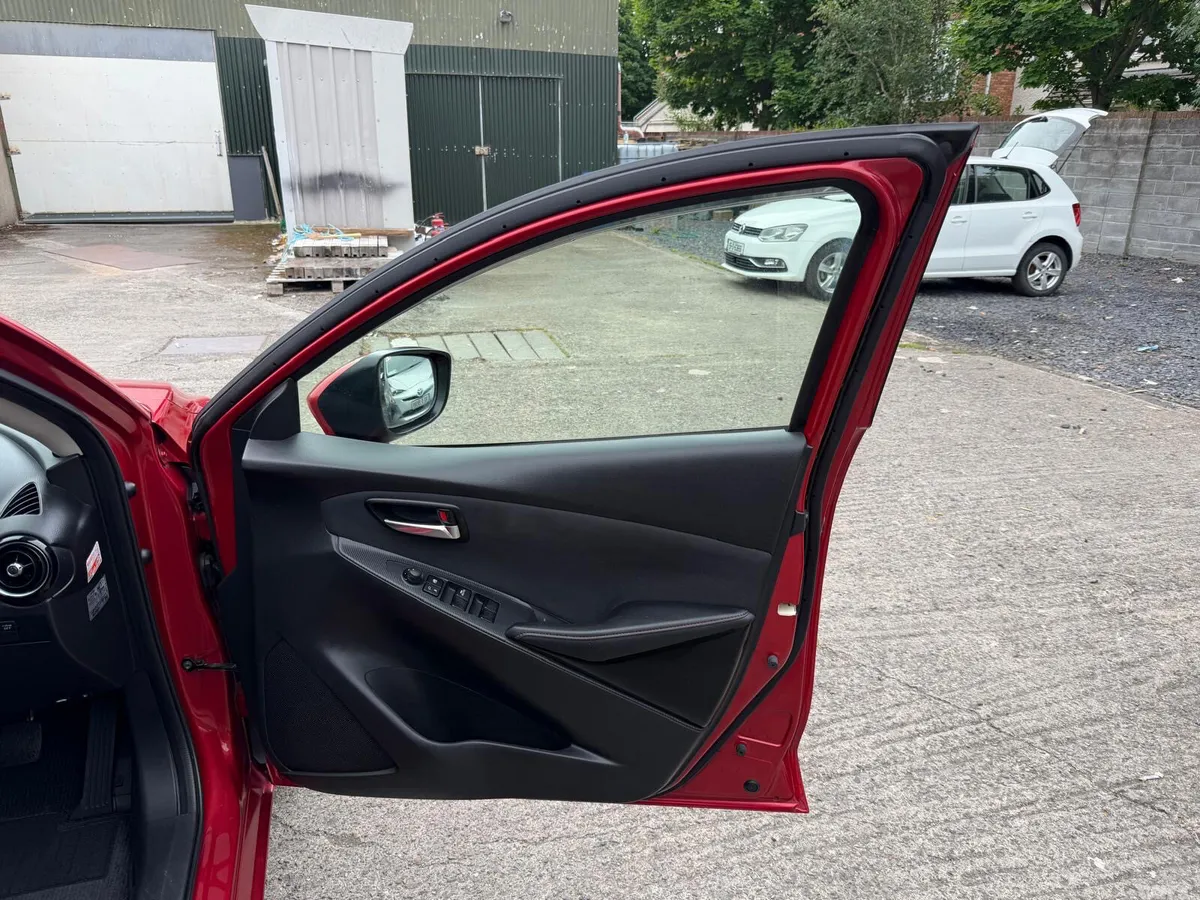 Mazda Demio Hatchback, Petrol, 2015, Red