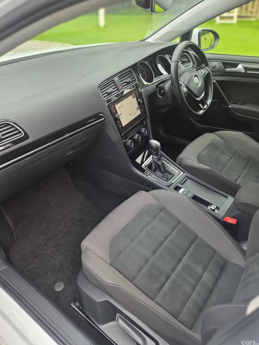 Volkswagen Golf Hatchback, Diesel, 2018, White