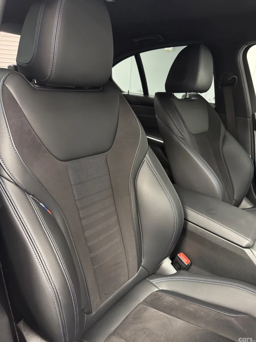BMW 3-Series Saloon, Petrol Hybrid, 2022, White