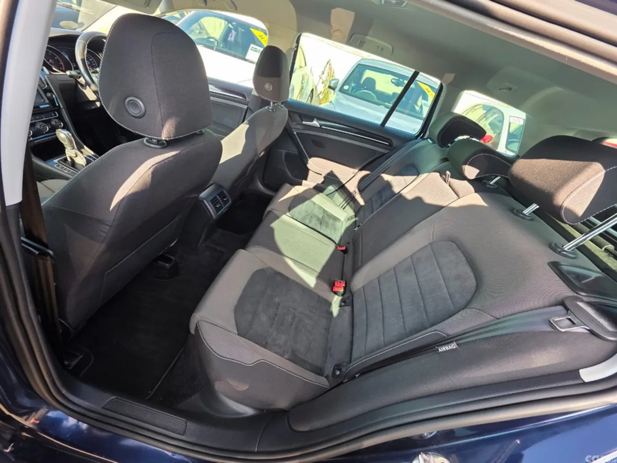 Volkswagen Golf Estate, Petrol, 2014, Blue