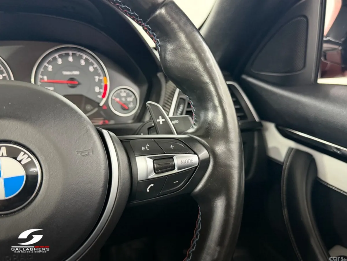 BMW M4 Convertible, Petrol, 2020, Orange
