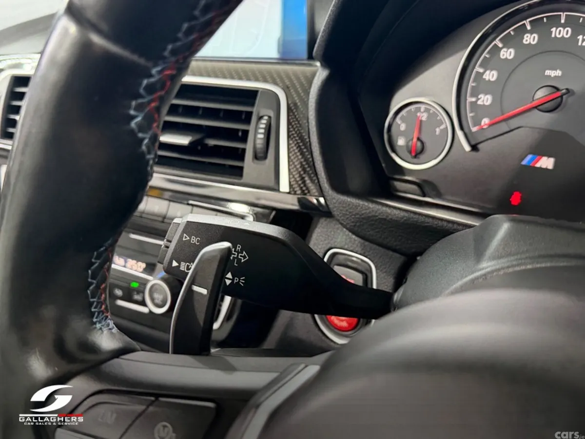 BMW M4 Convertible, Petrol, 2020, Orange