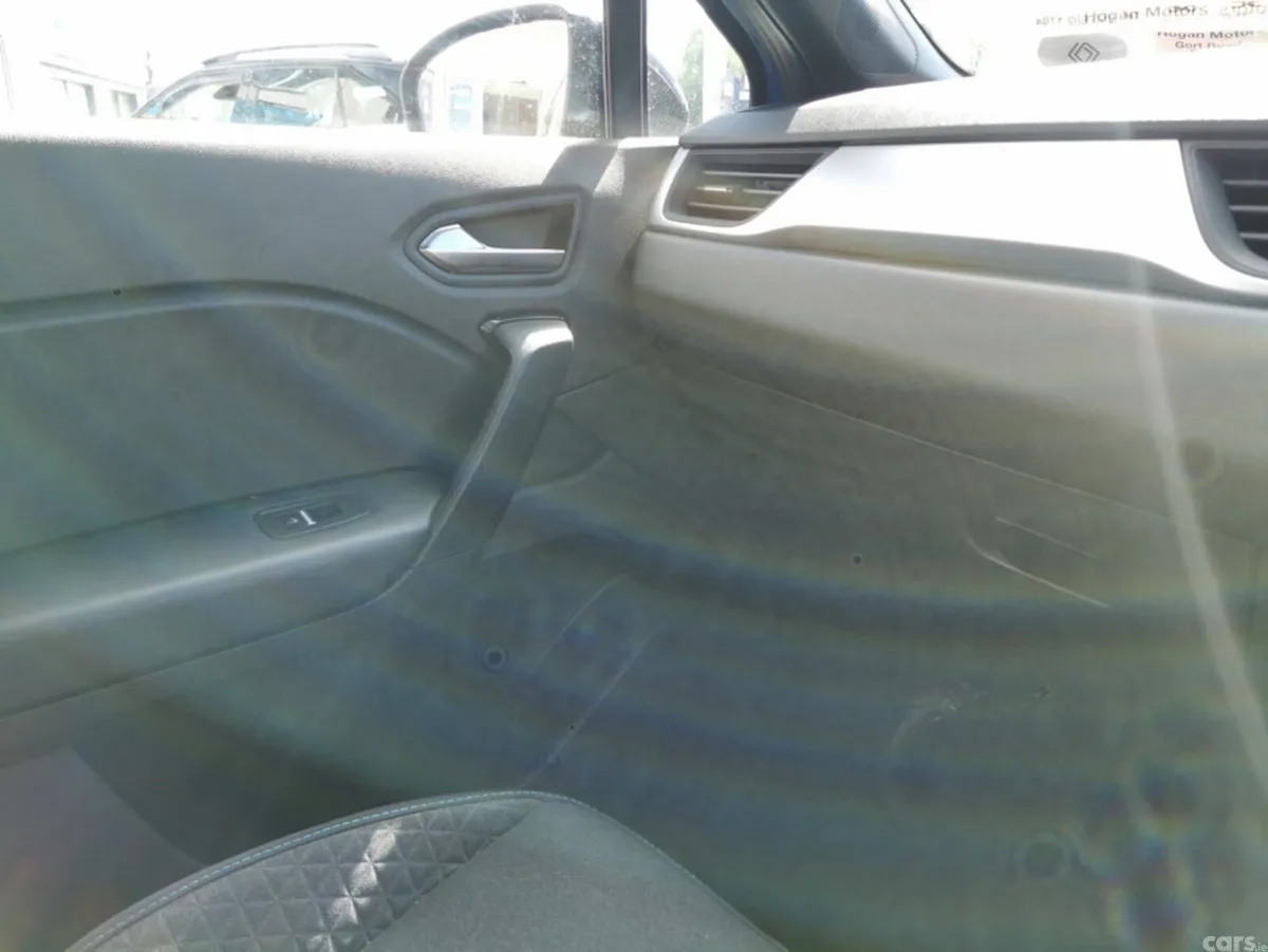 Renault Captur Hatchback, Petrol Hybrid, 2025, Blue