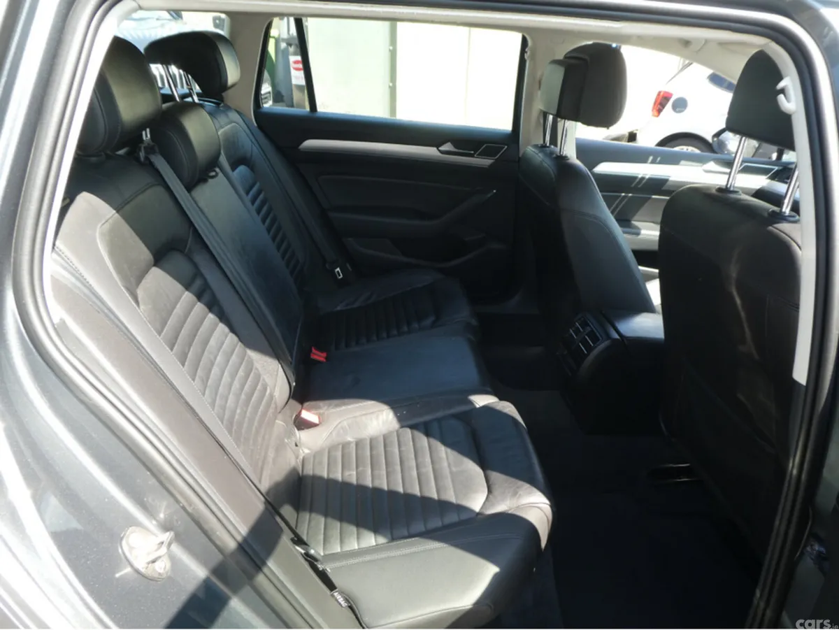 Volkswagen Passat Estate, Diesel, 2015, Grey