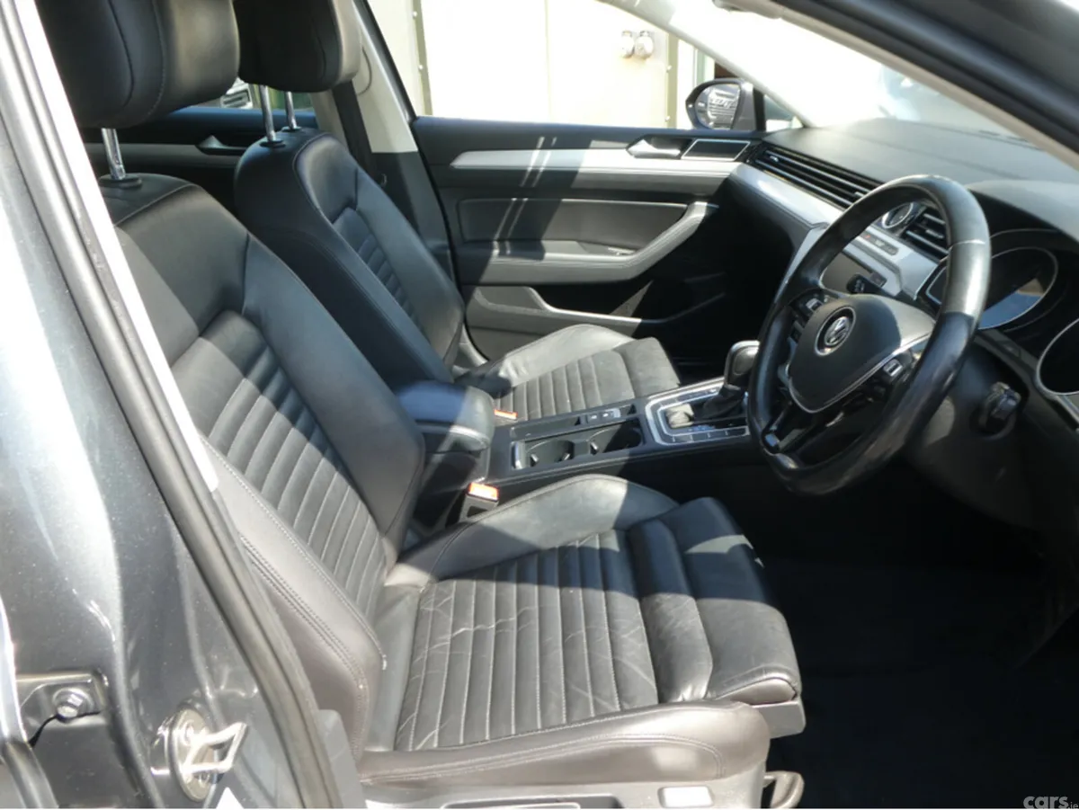 Volkswagen Passat Estate, Diesel, 2015, Grey