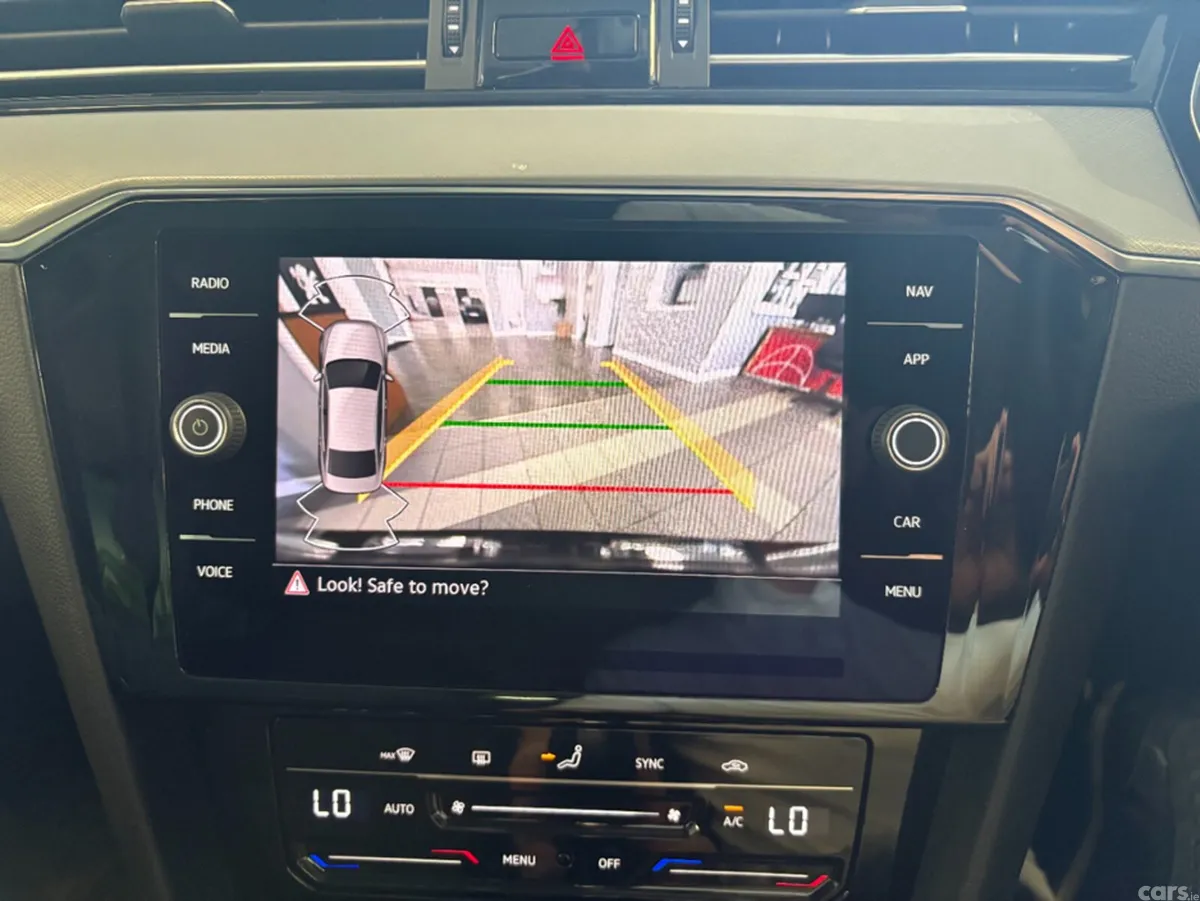 Volkswagen Passat Saloon, Diesel, 2022, Black
