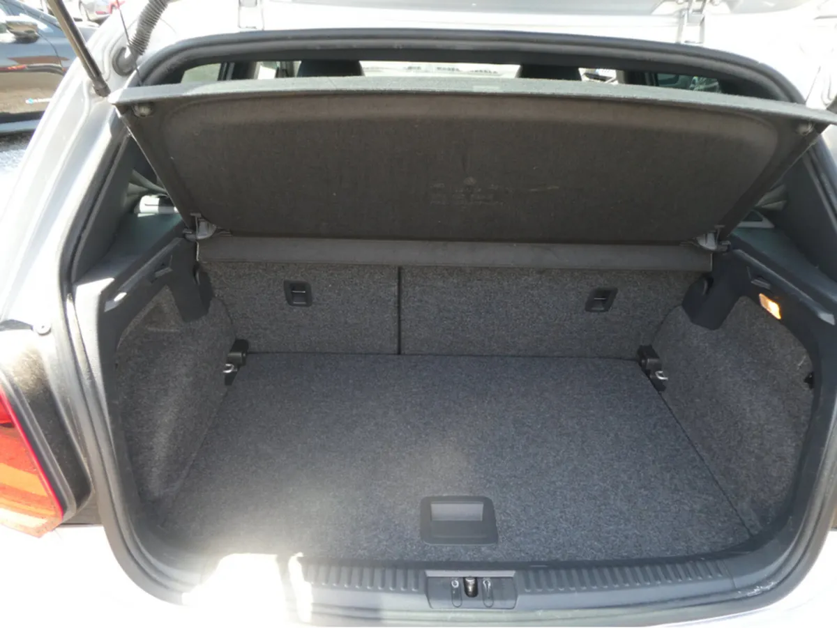Volkswagen Polo Hatchback, Petrol, 2015, Silver