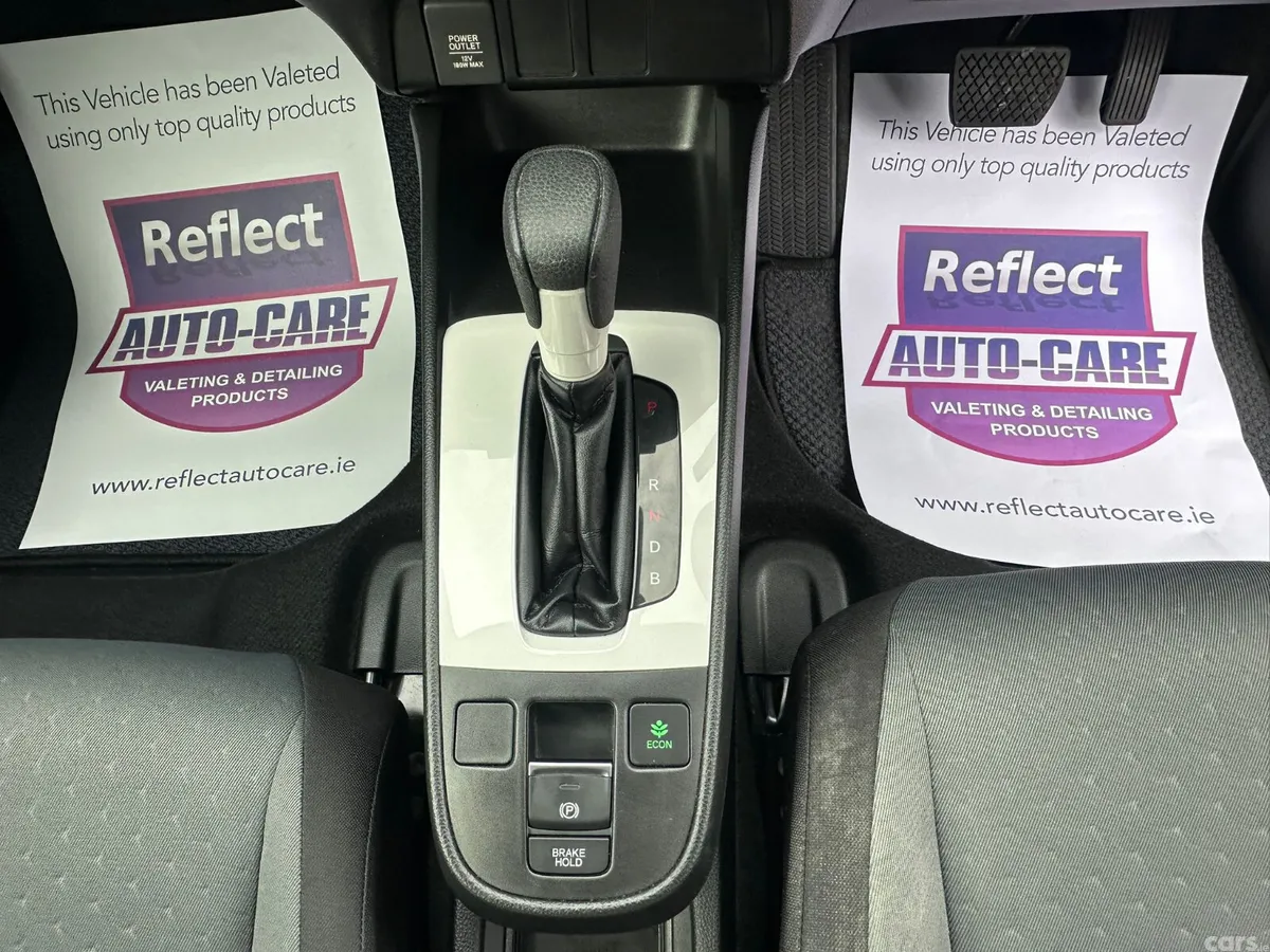 Honda Fit Hatchback, Petrol Hybrid, 2020, Silver
