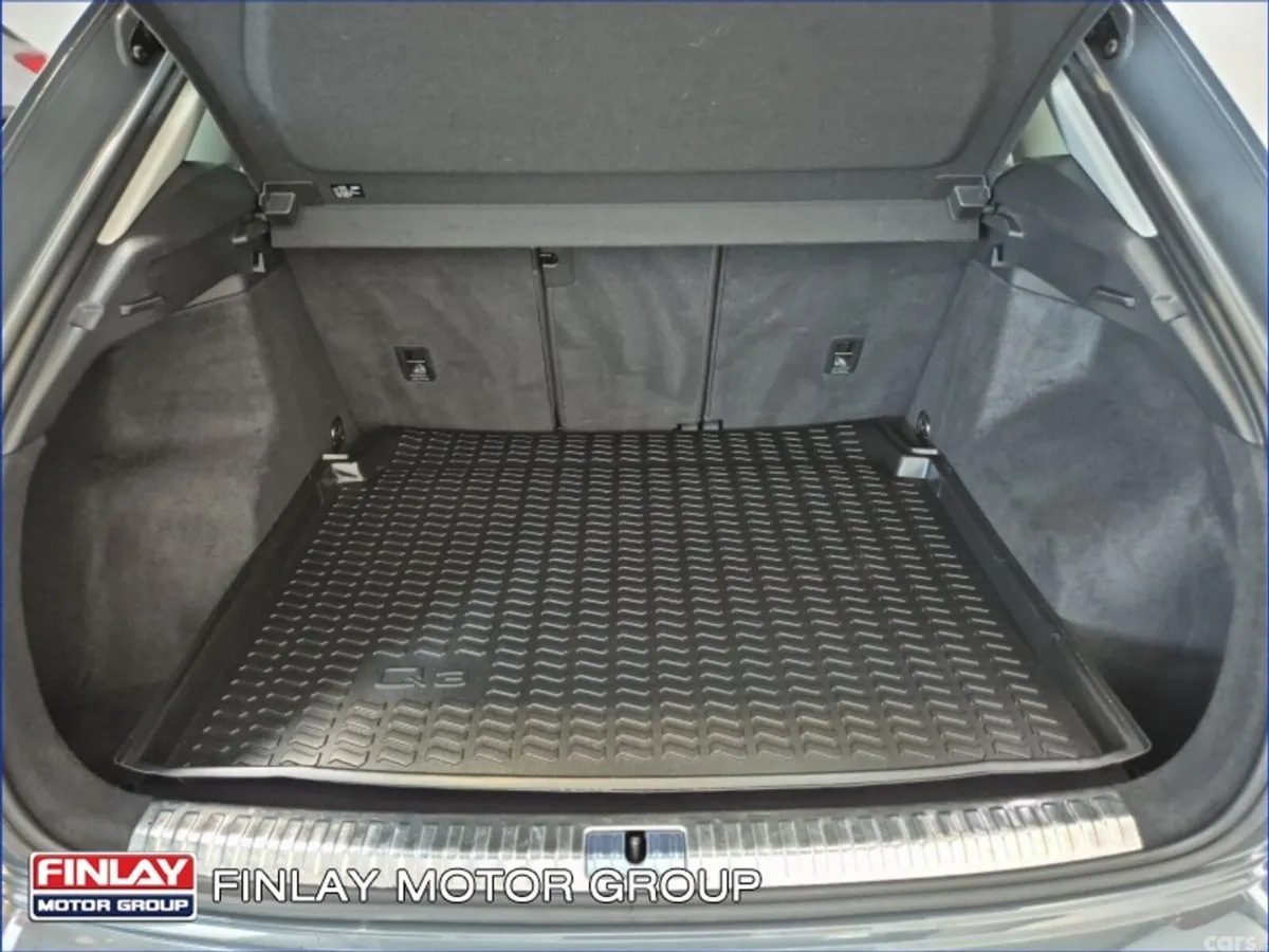 Audi Q3 SUV, Diesel, 2023, Grey