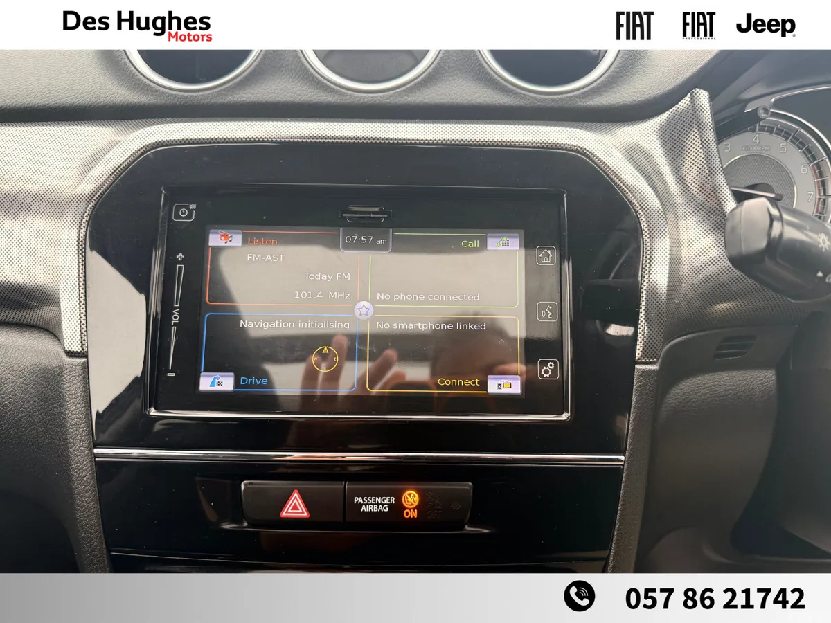 Suzuki Vitara SUV, Petrol, 2023, Red