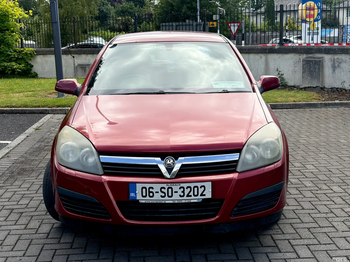 Opel Astra Hatchback, Diesel, 2006, Red