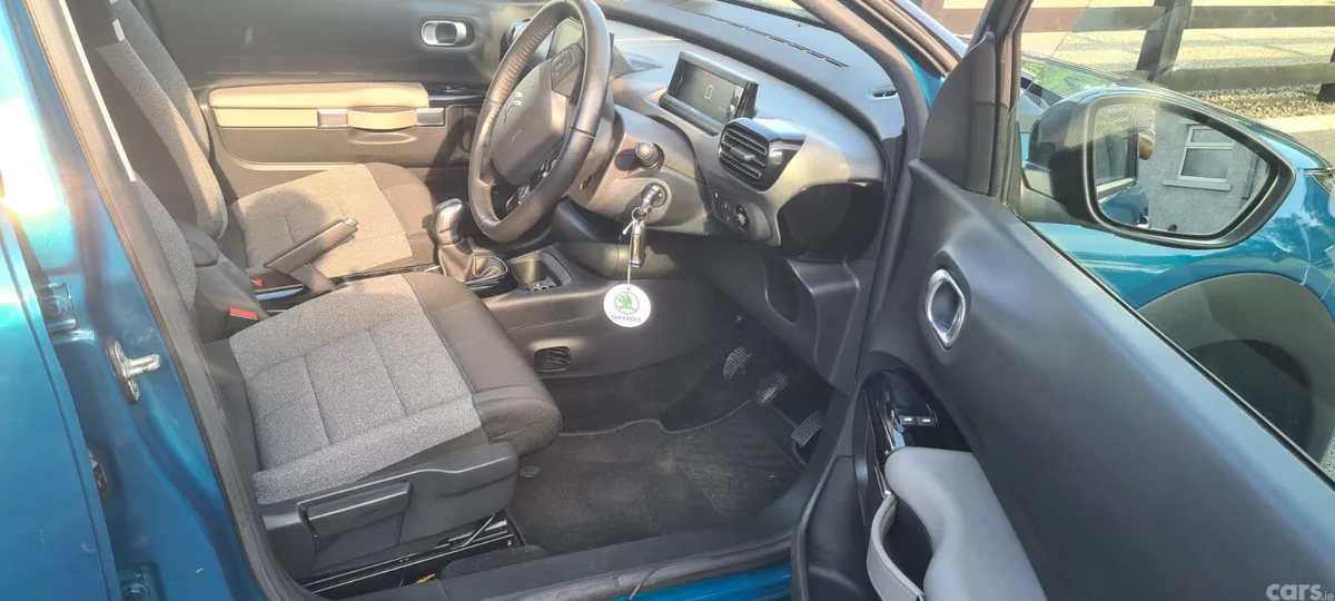 Citroen C4 Cactus Hatchback, Diesel, 2019, Blue