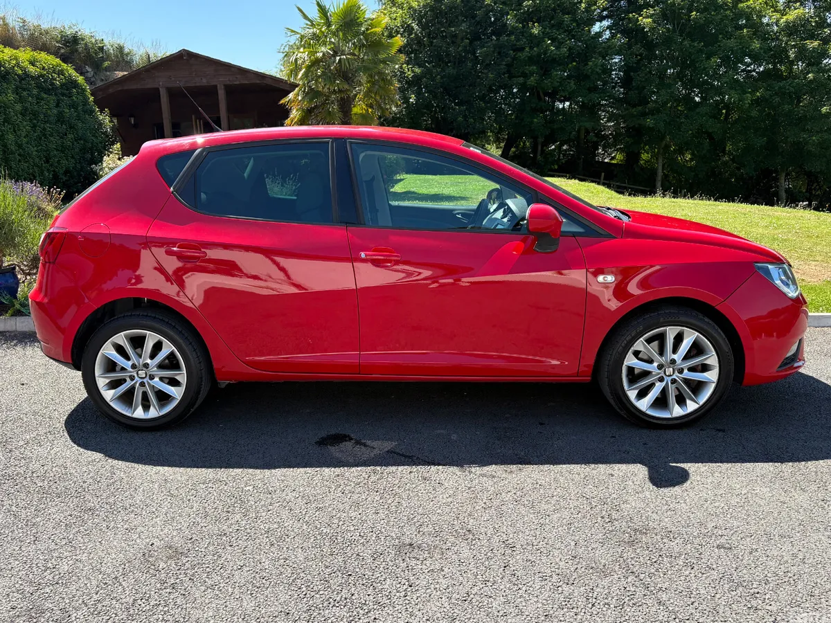SEAT Ibiza MPV, Petrol, 2016, Red