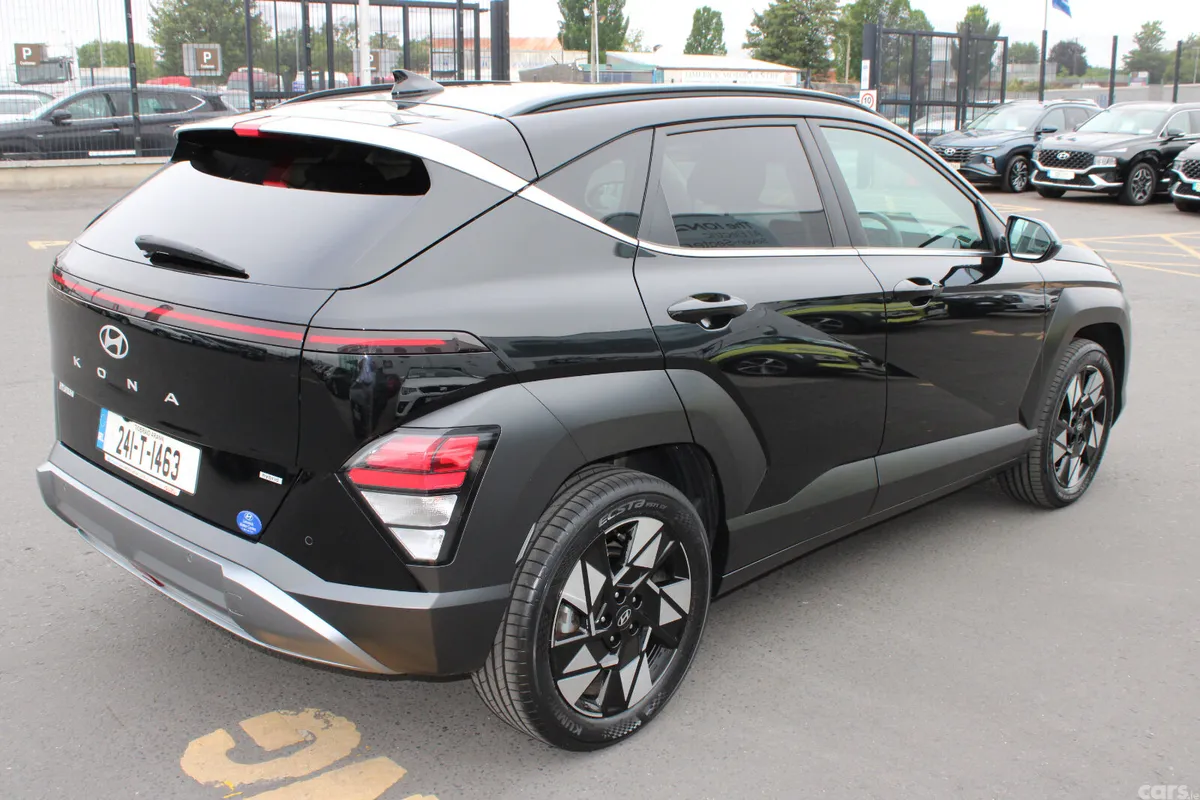 Hyundai KONA MPV, Petrol Hybrid, 2024, Black