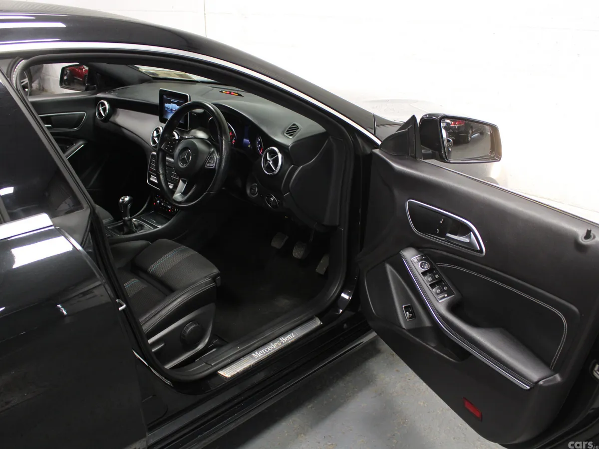 Mercedes-Benz CLA Saloon, Petrol, 2017, Black