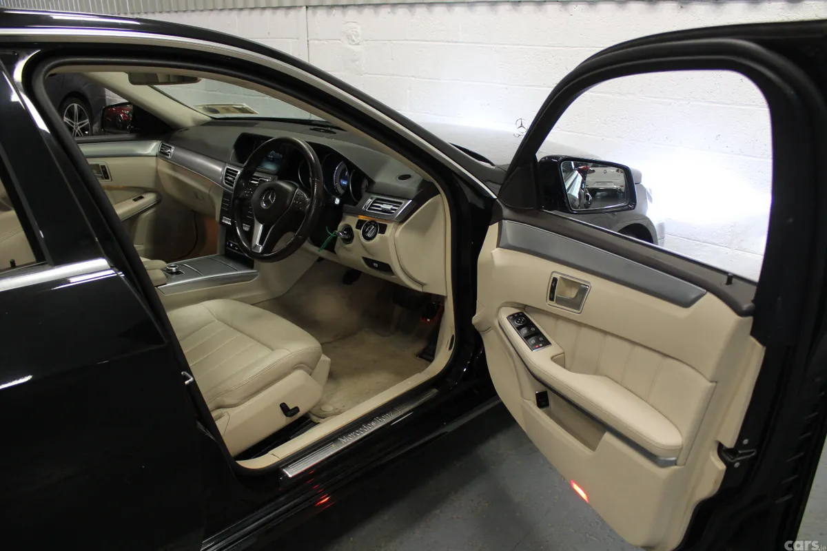 Mercedes-Benz E-Class Saloon, Diesel, 2015, Black