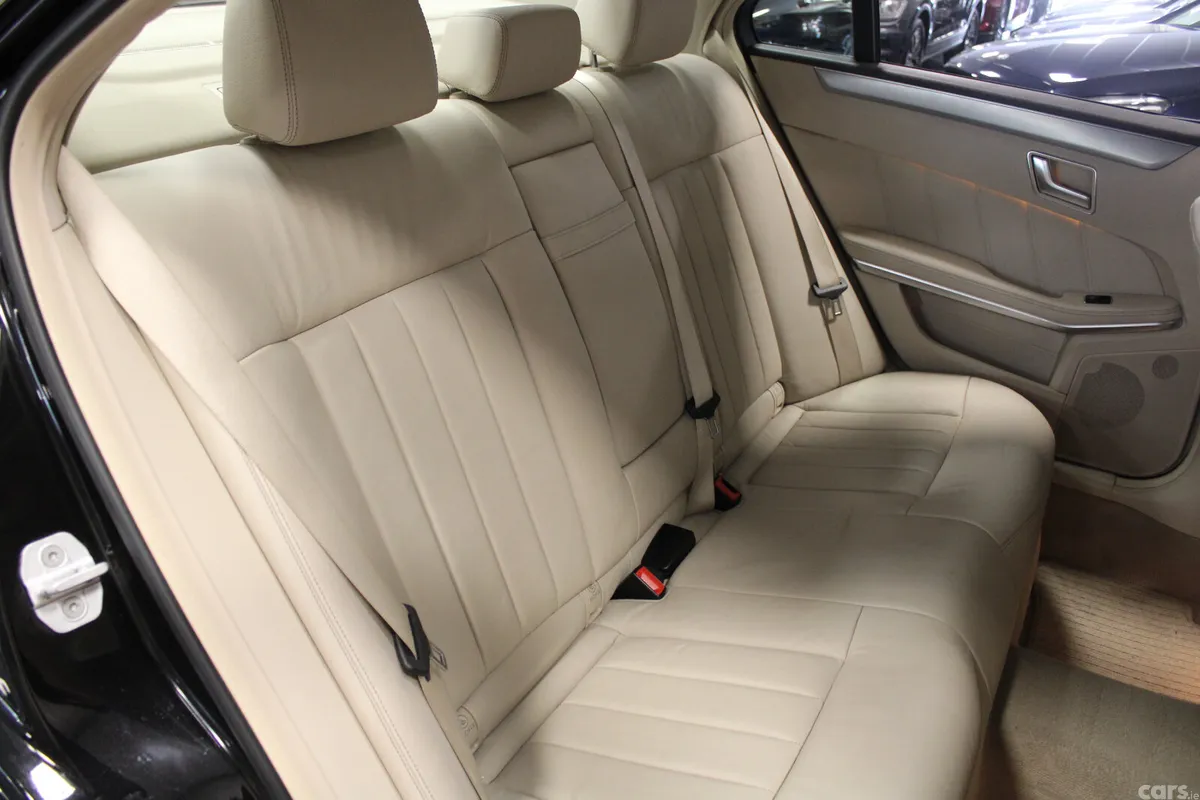 Mercedes-Benz E-Class Saloon, Diesel, 2015, Black