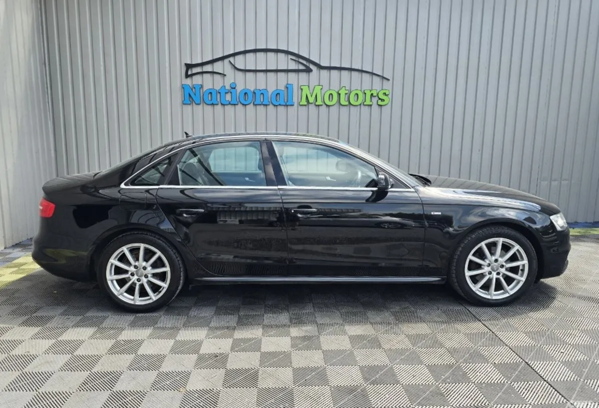 Audi A4 Saloon, Diesel, 2015, Black