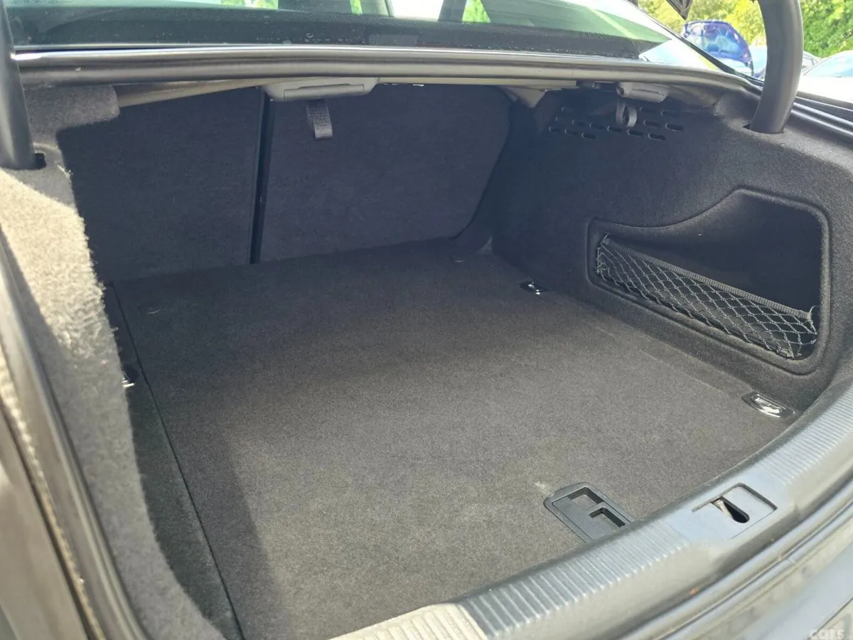 Audi A4 Saloon, Diesel, 2015, Black