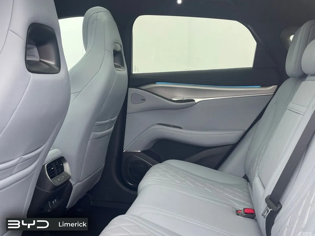 BYD SEALION 7 SUV, Electric, 2026, White