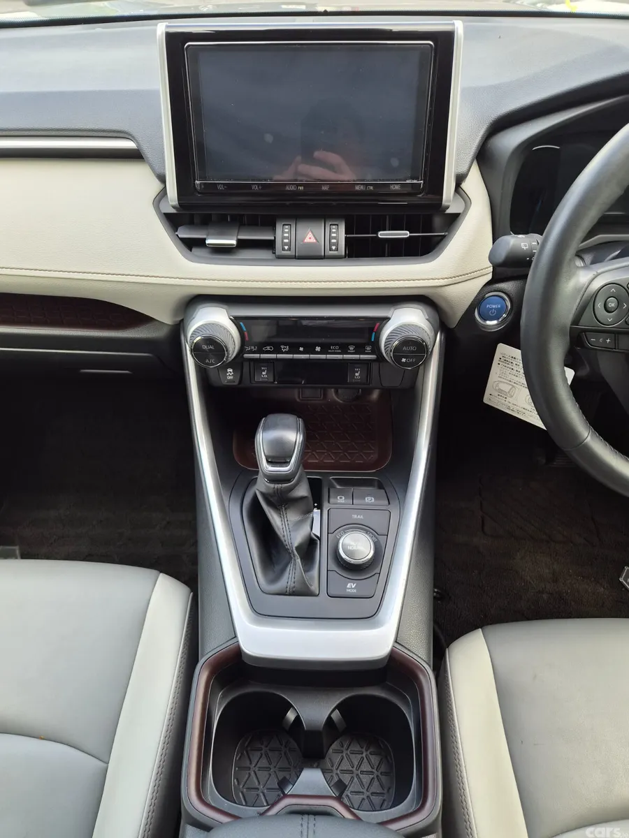 Toyota RAV4 SUV, Petrol Hybrid, 2019, Silver
