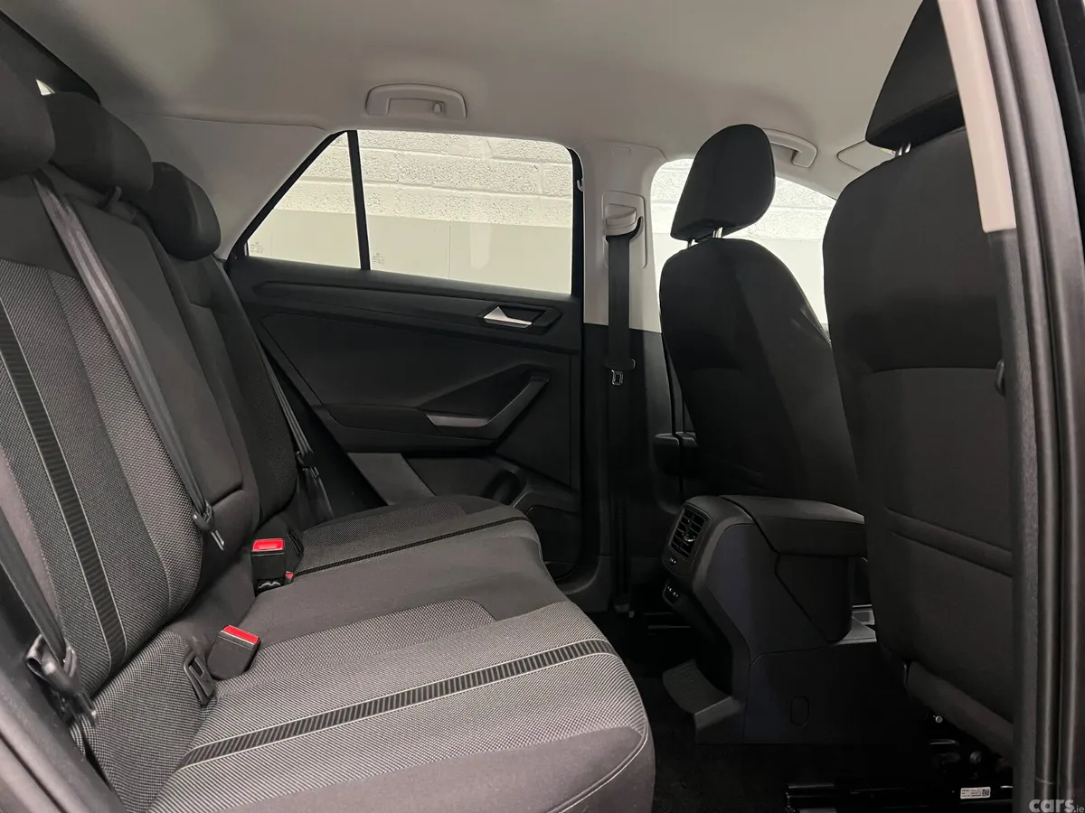 Volkswagen T-Roc SUV, Diesel, 2023, Grey