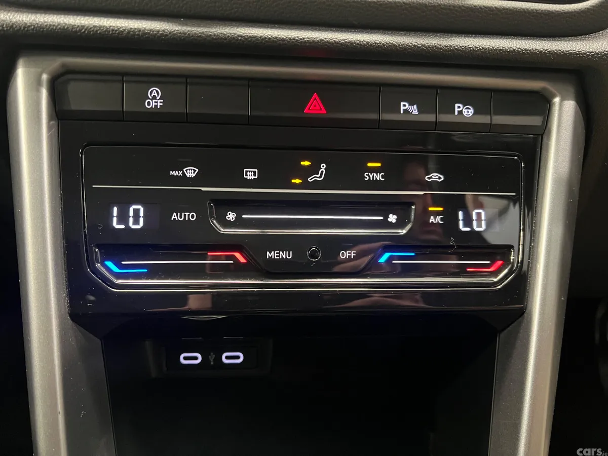 Volkswagen T-Roc SUV, Diesel, 2023, Grey
