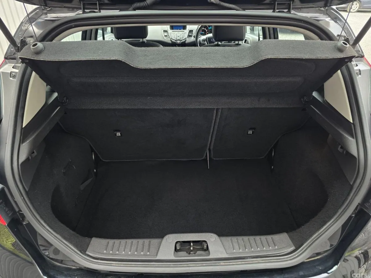 Ford Fiesta Hatchback, Petrol, 2017, Black