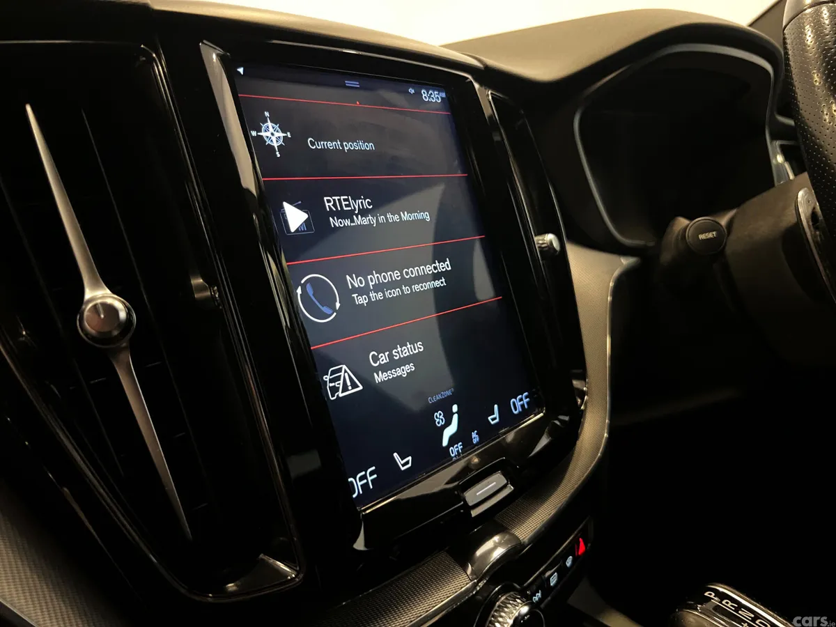 Volvo XC60 SUV, Diesel, 2018, White