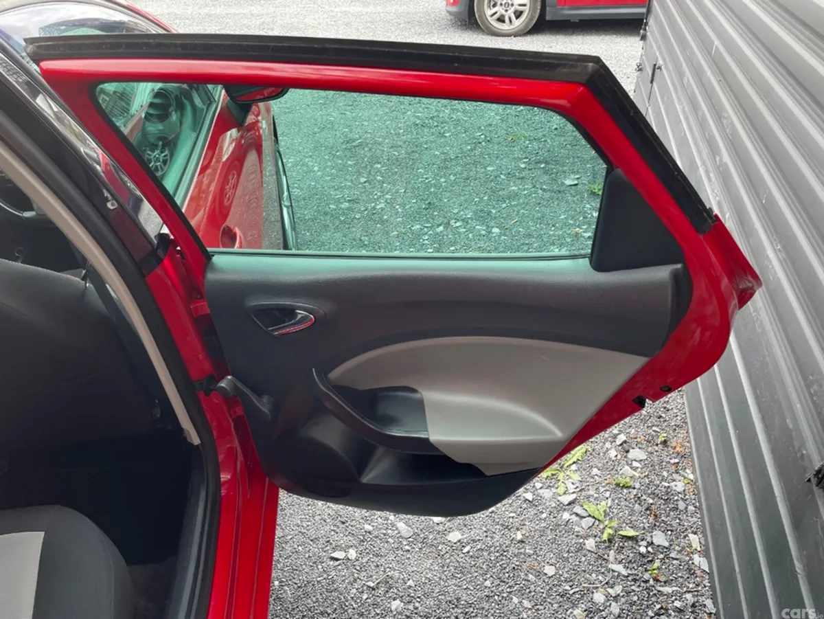 SEAT Ibiza Hatchback, Petrol, 2014, Red