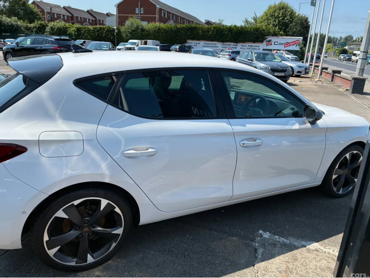 Cupra Leon Estate, Petrol, 2023, White