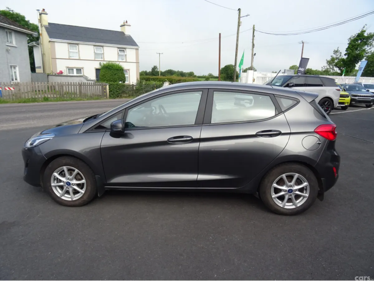 Ford Fiesta Hatchback, Petrol, 2020, Grey