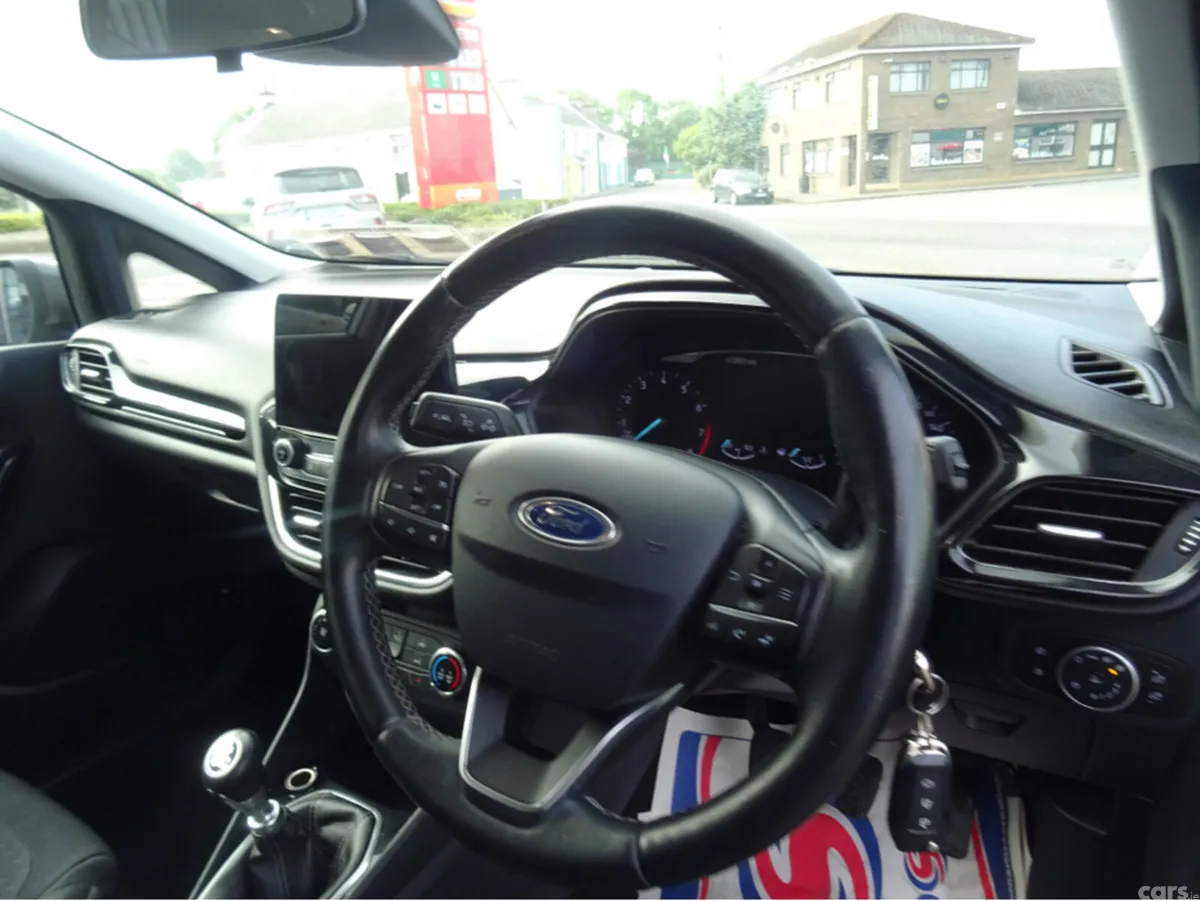 Ford Fiesta Hatchback, Petrol, 2020, Grey