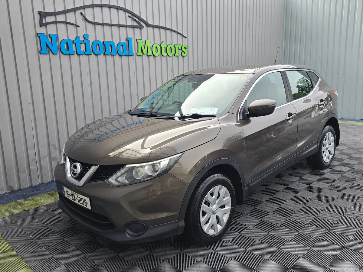 Nissan Qashqai SUV, Petrol, 2016, Brown