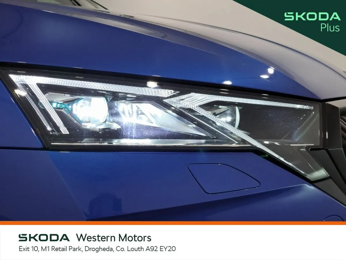 Skoda Octavia Saloon, Petrol, 2025, Blue