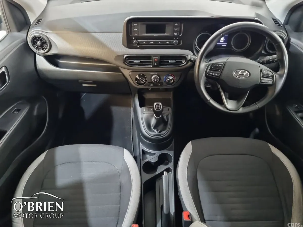 Hyundai i10 Hatchback, Petrol, 2023, Black