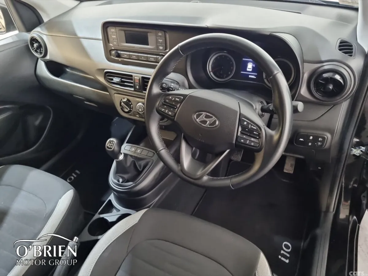 Hyundai i10 Hatchback, Petrol, 2023, Black