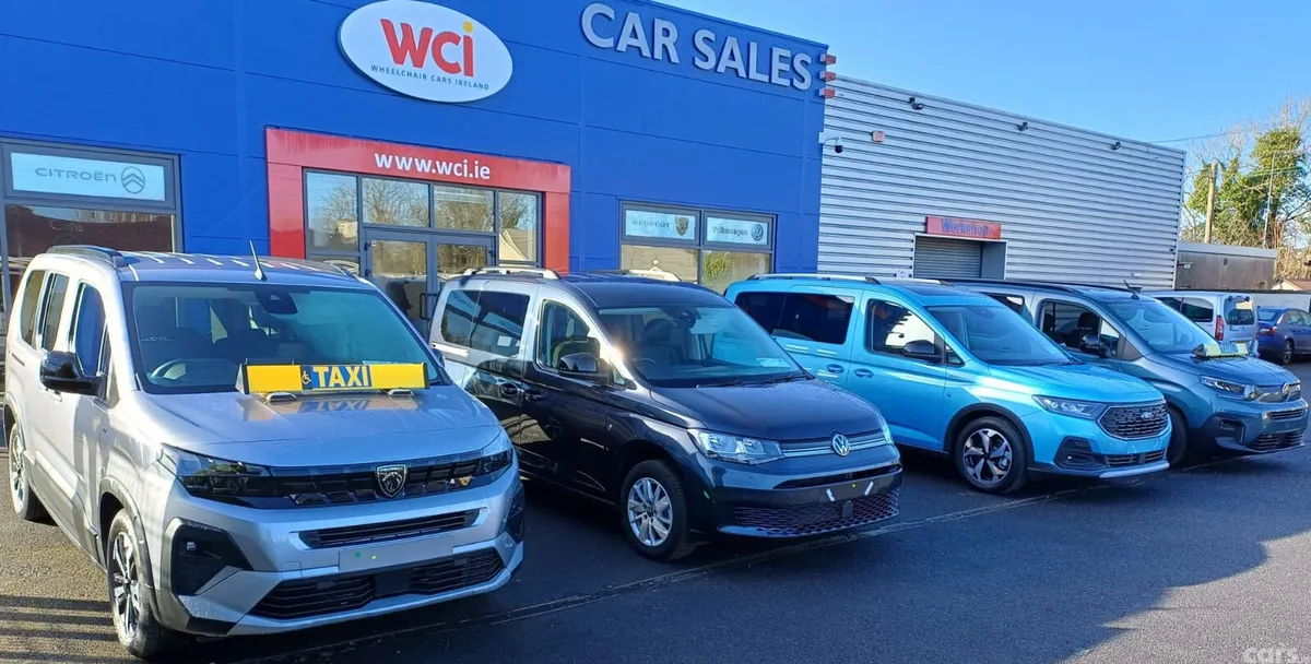 Ford Tourneo Connect MPV, Diesel, 2026, Silver