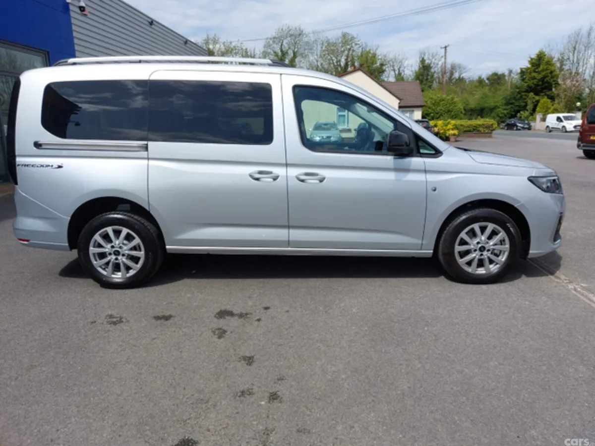 Ford Tourneo Connect MPV, Diesel, 2026, Silver