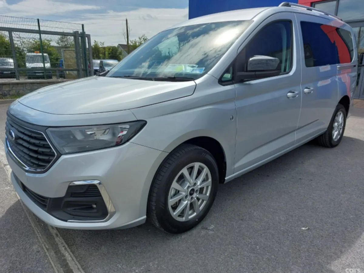 Ford Tourneo Connect MPV, Diesel, 2026, Silver