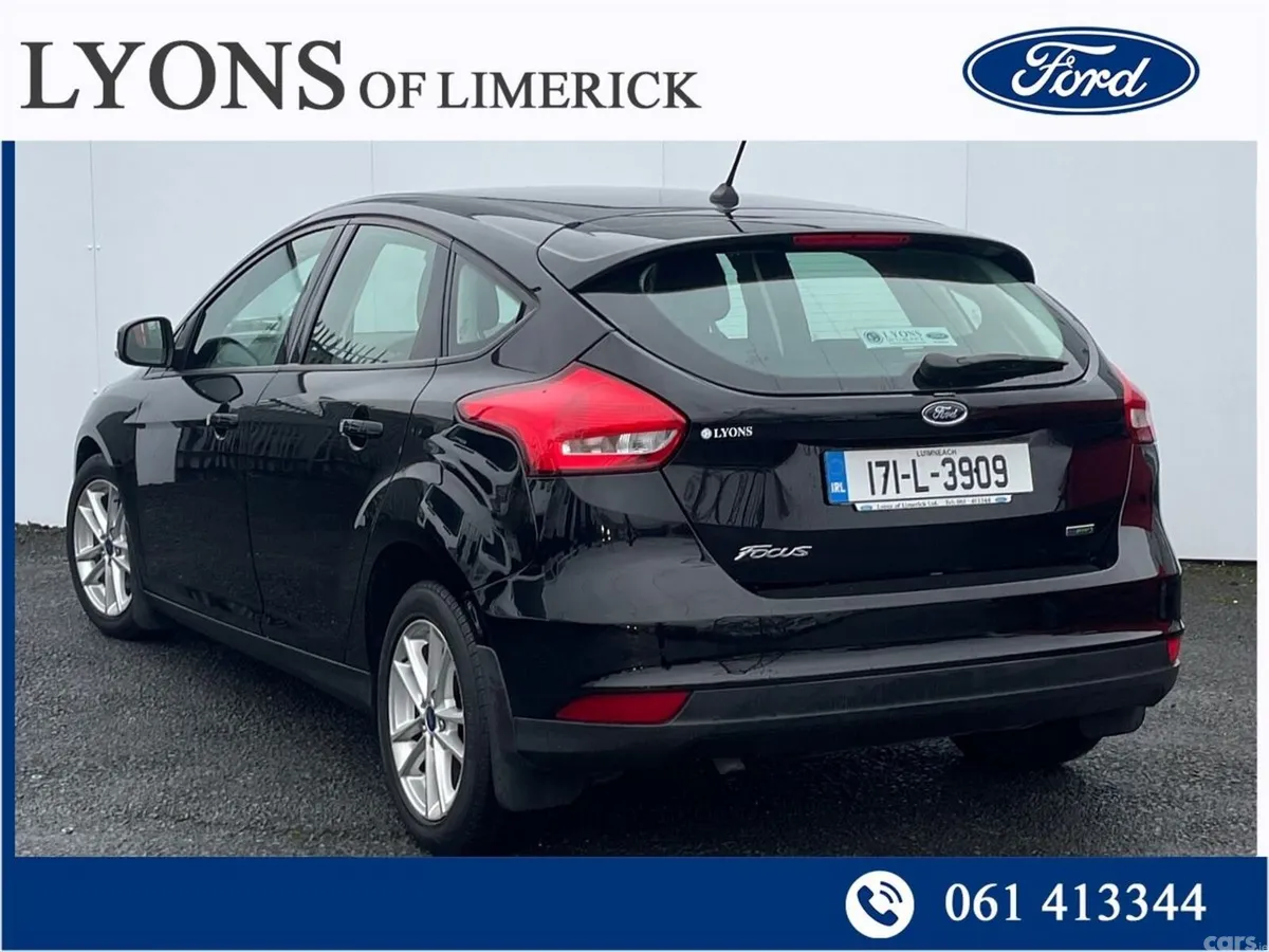 Ford Focus Hatchback, Petrol, 2017, Black
