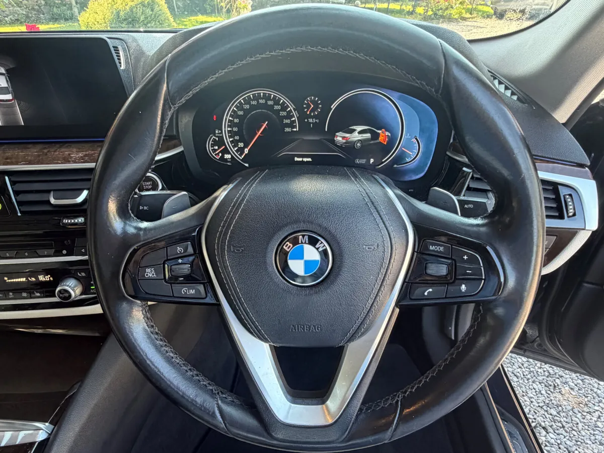 BMW 5-Series Saloon, Diesel, 2017, Blue