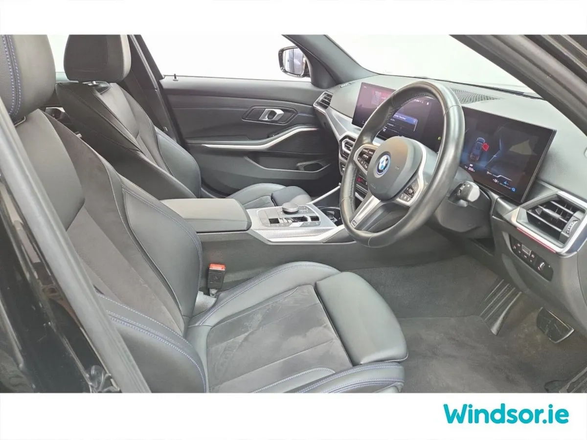 BMW 3-Series Saloon, Petrol Plug-in Hybrid, 2024, Black