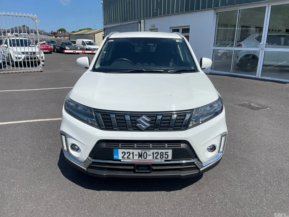 Suzuki Vitara SUV, Petrol Hybrid, 2022, White