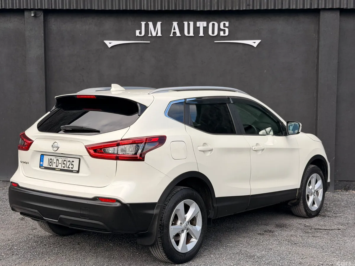 Nissan Qashqai MPV, Diesel, 2018, White